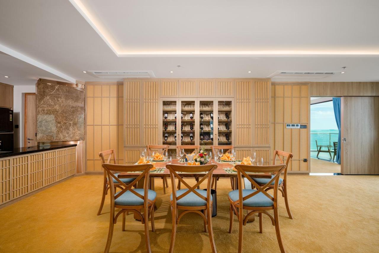 Sala Grand Tuyhoa Hotel Tuy Hoa Bagian luar foto